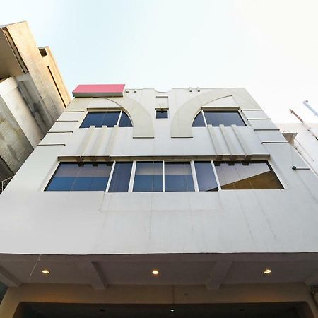 Oyo 28856 Manjeera Inn Visakhapatnam Eksteriør billede